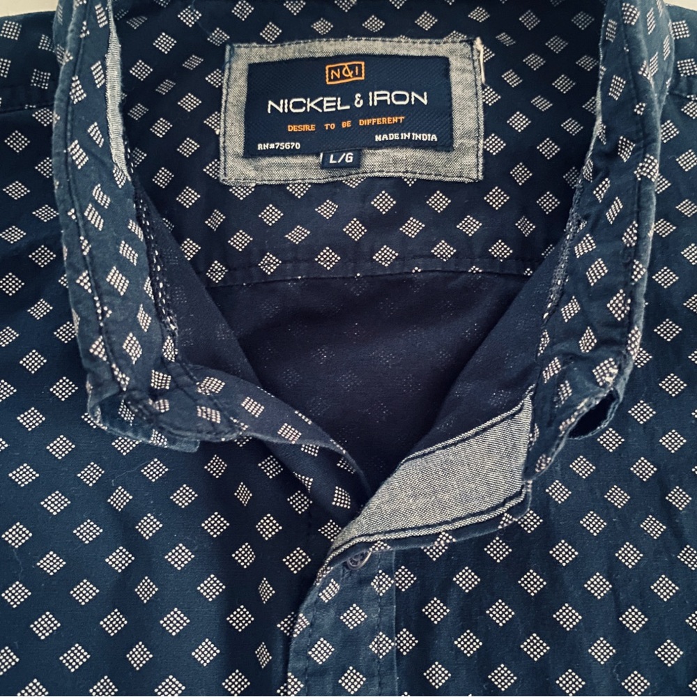 Men's Navy Geometric Button Down Shirt Size Large Nickel & Iron